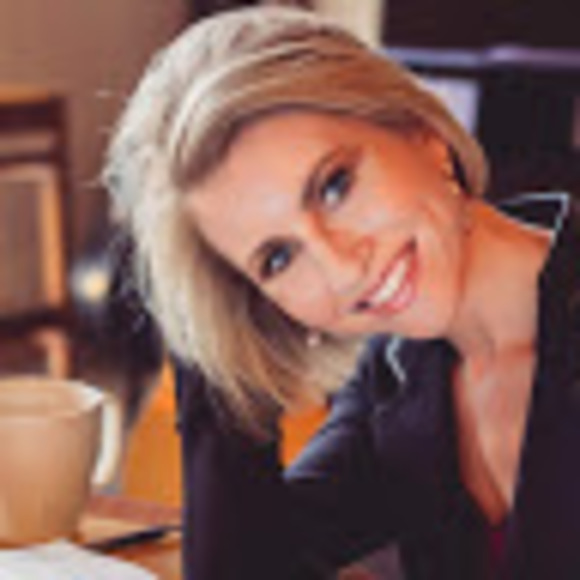 Meet your Posher, Megan - Picture 1 of 1